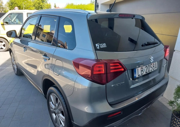 Suzuki Vitara cena 59900 przebieg: 70000, rok produkcji 2019 z Rzgów małe 121